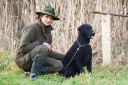 CURLY COATED RETRIEVER - kudrnatý