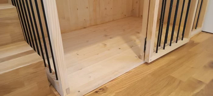 Nová dřevěná bouda pro psa