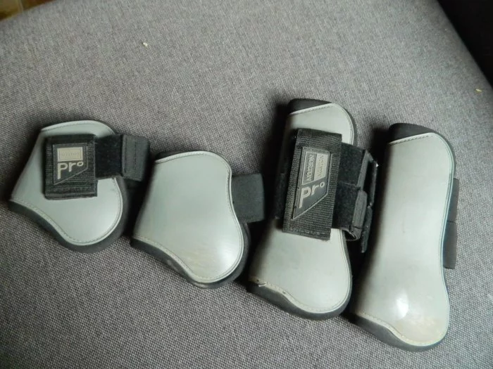 sada chráničů Norton