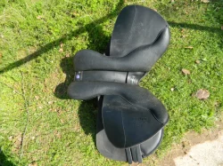 Skokové sedlo Wintec 500 Jump posedlí 17,5