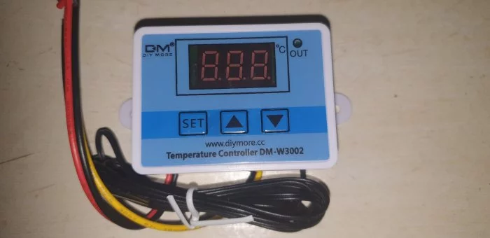 Prodám digitální termostat