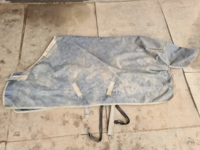 Výběhová deka Bucas 135 cm