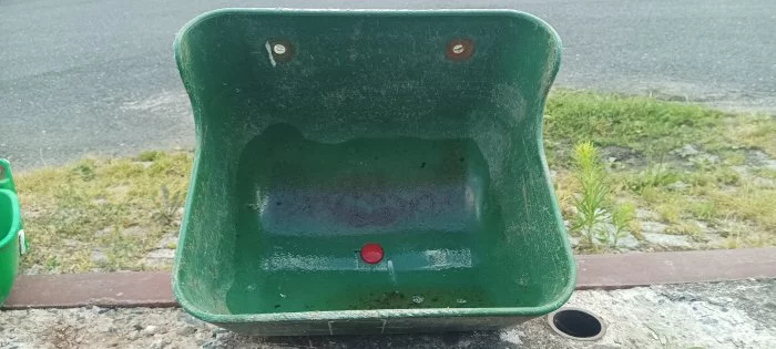 Napaječky  plastové žlaby