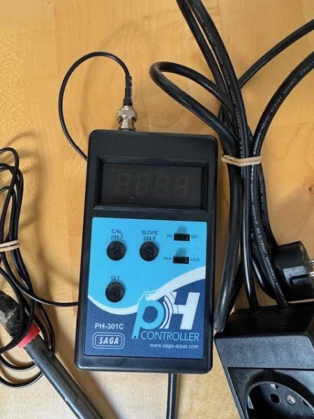 Akvarijní CO2 set s elektromagnetem a akvarijní PH kontrolér