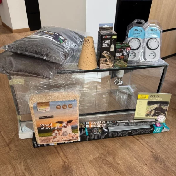 Suchozemská želva (2ks) + vybavené terárium