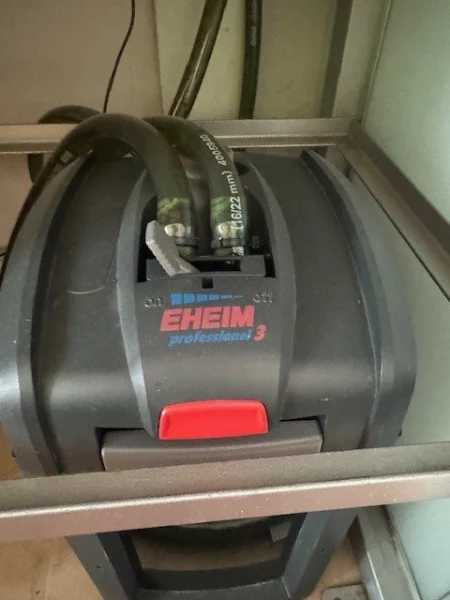 Prodám filtraci Eheim 3 profesionál včetně filtračních materiálů