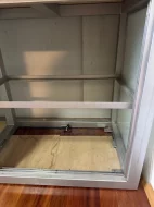 Prodám akvárium cca 500 l včetně kovové konstrukce pod akváriem.