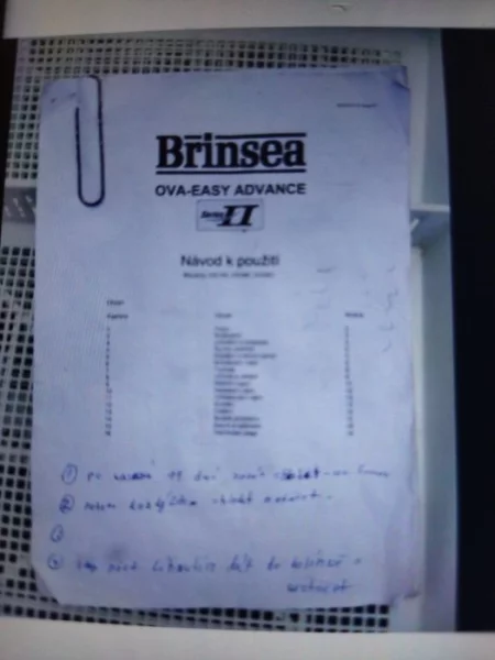 Poloautomatická líheň