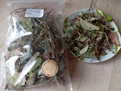 sušené bylinky list
