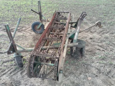 Boční pásový obraceč a shrnovač FARENDLOSE KSH-11