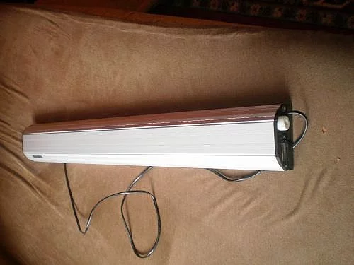 prodám osvětlení i s zářivkou repti glo 2.0