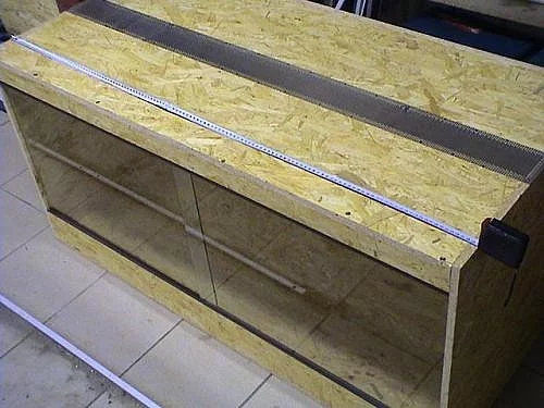 Nové osb terarium 100x50x50 cm