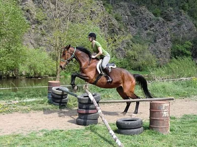 Jízdárna v Račicích nad Berounkou u Křivoklátu