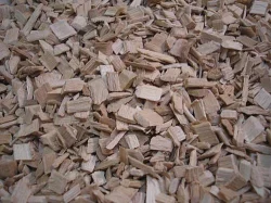 dřevěné štěpky (buk, olše)