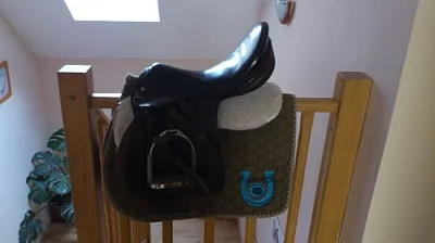 Skokové sedlo Max Benz