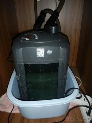 Prodám akvarijní komplet, daruji vodní želvy