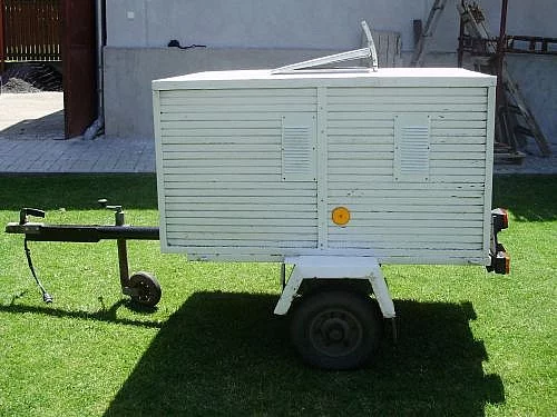 přívěs na přepravu psů